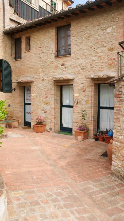 Il Pozzo Di Sant'Andrea Bed & Breakfast Siena Ngoại thất bức ảnh