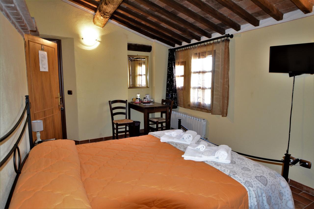 Il Pozzo Di Sant'Andrea Bed & Breakfast Siena Ngoại thất bức ảnh