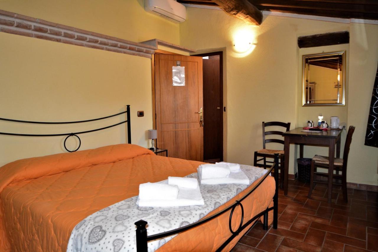Il Pozzo Di Sant'Andrea Bed & Breakfast Siena Ngoại thất bức ảnh
